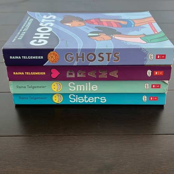 Tween Books graphic novel bundle Raina Telgemeier-Ghosts, Smile, Sisters & Drama - Picture 2 of 6